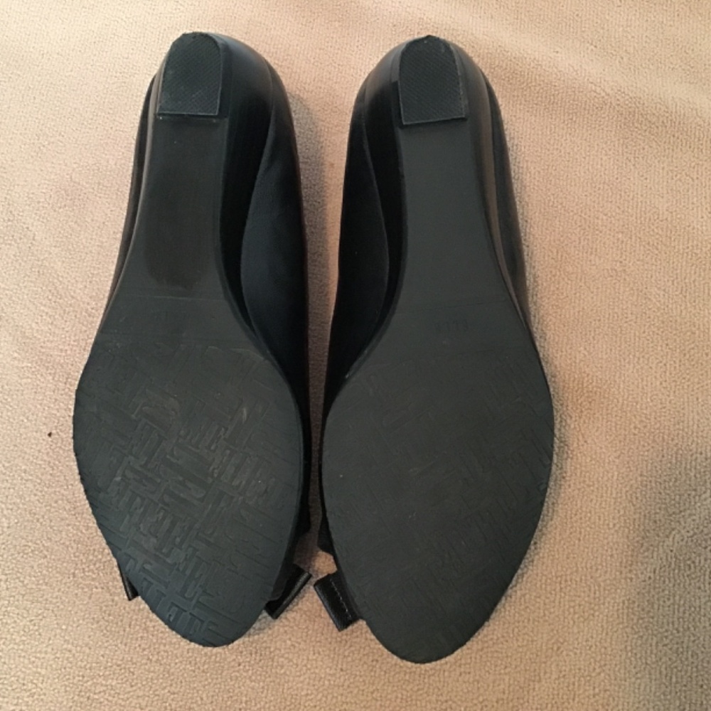 Elle Black wedge with ribbon detail at toe & clear and black bead accent - Picture 10 of 10